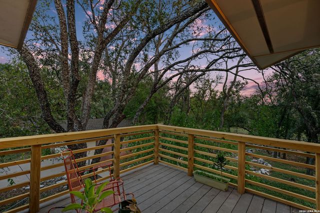 106 Mecca Dr, San Antonio, TX 78232