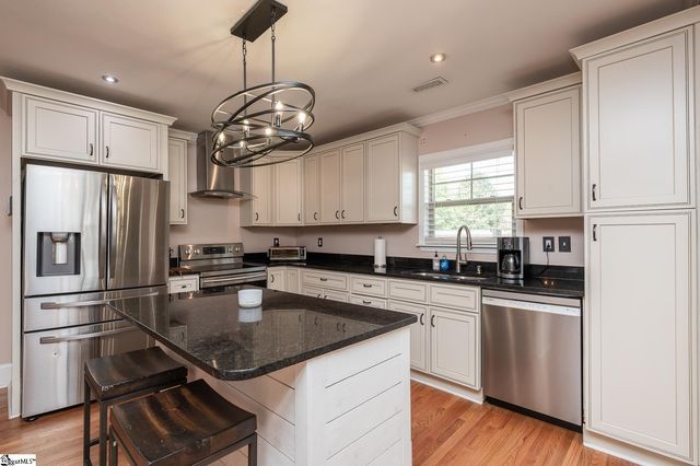 538 S Main Street, Woodruff, SC 29388