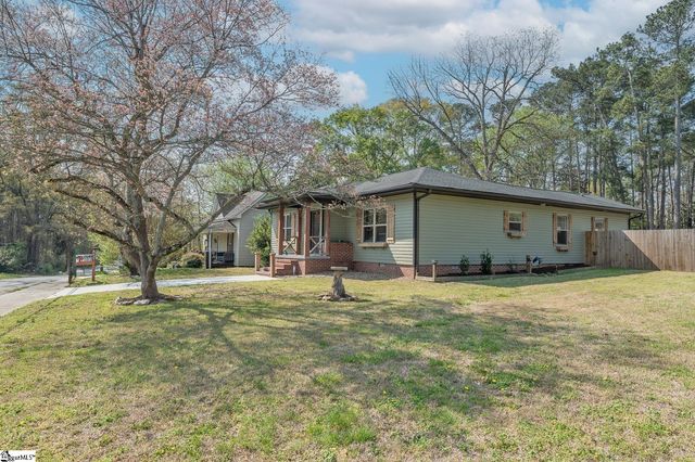 538 S Main Street, Woodruff, SC 29388