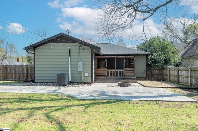 538 S Main Street, Woodruff, SC 29388