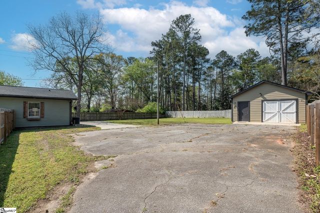 538 S Main Street, Woodruff, SC 29388