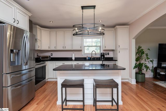 538 S Main Street, Woodruff, SC 29388