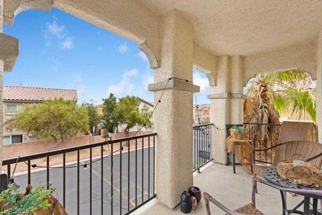 457 Warminster Avenue, Las Vegas, NV 89178 — photo 3