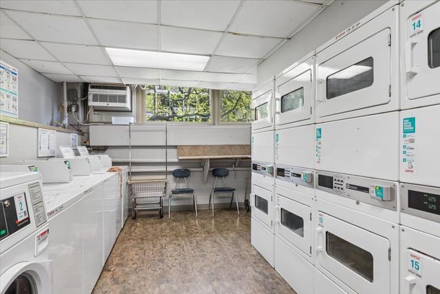 253 E DELAWARE Place 11F, Chicago, IL 60611