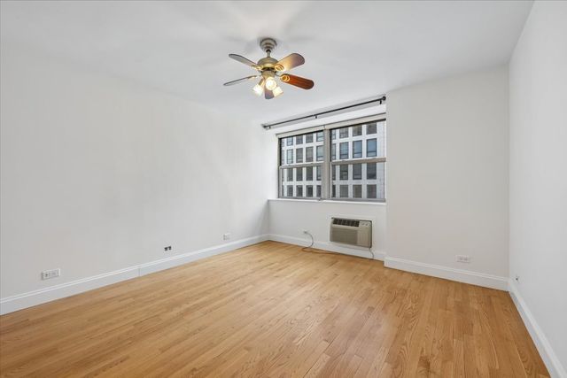 253 E DELAWARE Place 11F, Chicago, IL 60611