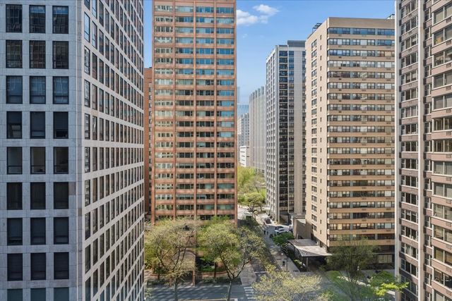 253 E DELAWARE Place 11F, Chicago, IL 60611