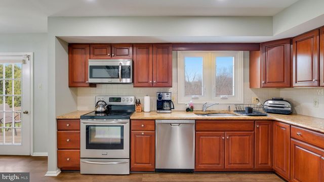 74 HARGRAVE LN, Media, PA 19063