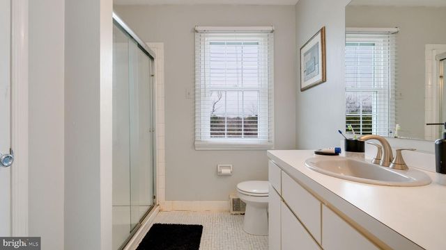 74 HARGRAVE LN, Media, PA 19063