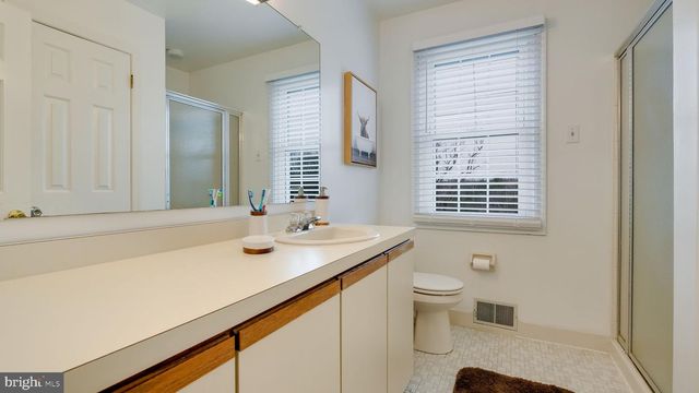 74 HARGRAVE LN, Media, PA 19063