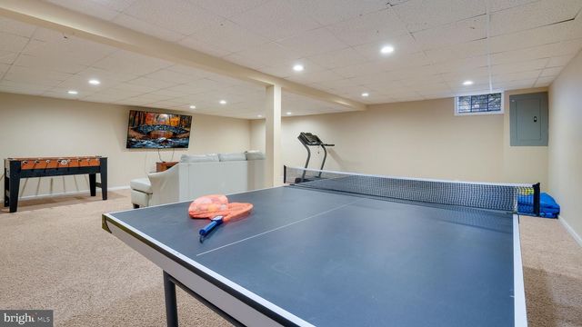 74 HARGRAVE LN, Media, PA 19063