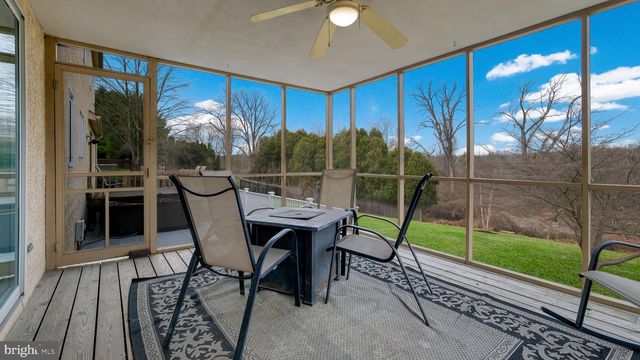 74 HARGRAVE LN, Media, PA 19063