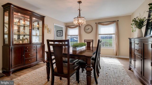 74 HARGRAVE LN, Media, PA 19063