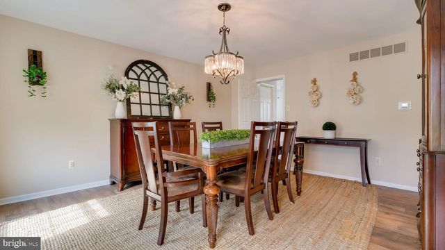 74 HARGRAVE LN, Media, PA 19063