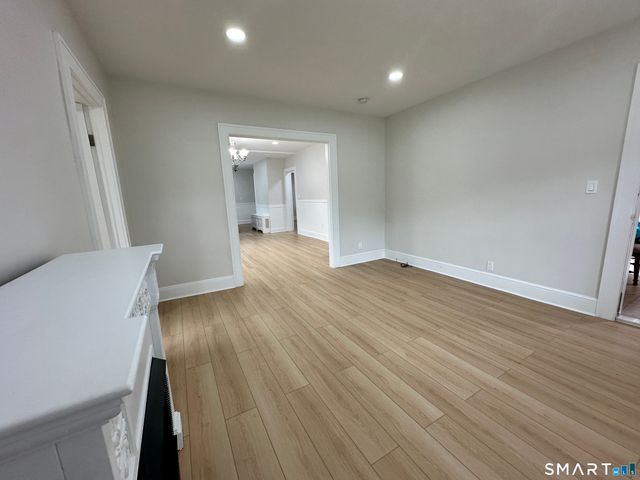 332 Robbins Street, Waterbury, CT 06708