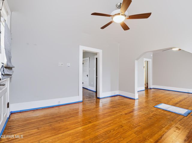 1413 El Paso Street, El Paso, TX 79902