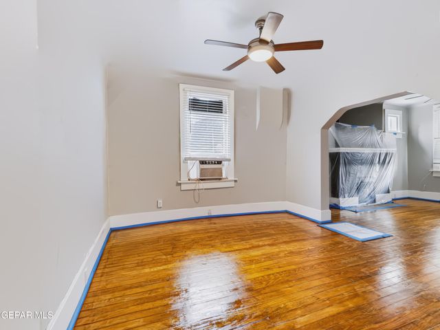 1413 El Paso Street, El Paso, TX 79902