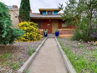 1413 El Paso Street, El Paso, TX 79902