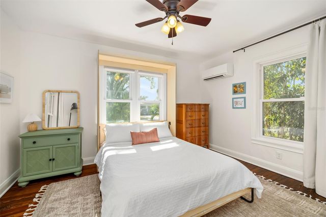 2502 15TH AVENUE W, Bradenton, FL 34205