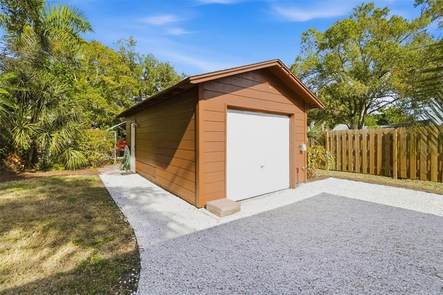 2502 15TH AVENUE W, Bradenton, FL 34205