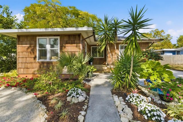 2502 15TH AVENUE W, Bradenton, FL 34205