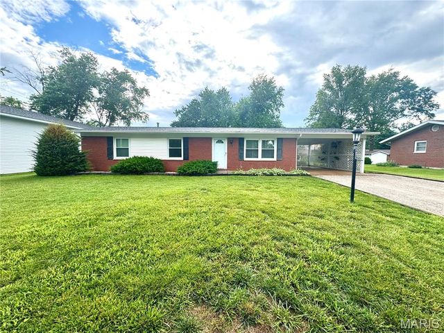 429 Sunset Drive, Waterloo, IL 62298