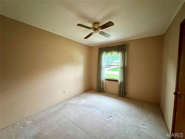 429 Sunset Drive, Waterloo, IL 62298
