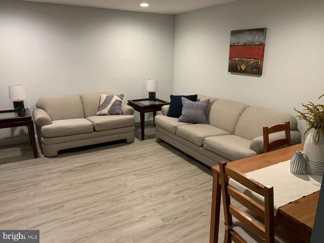 329 CLEMENS RD, Harleysville, PA 19438
