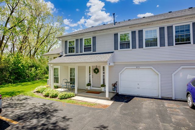 271 BUTTERNUT Lane 271, Streamwood, IL 60107