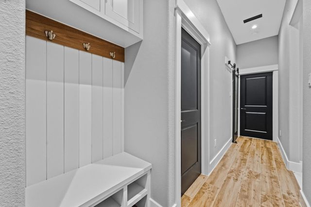 19691 Village Forest Drive, Montgomery, TX 77356