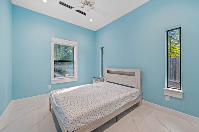 19691 Village Forest Drive, Montgomery, TX 77356