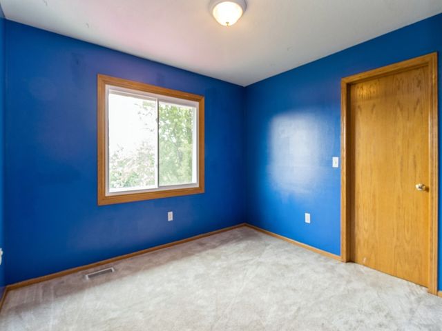 5307 SE 32nd Street, Des Moines, IA 50320