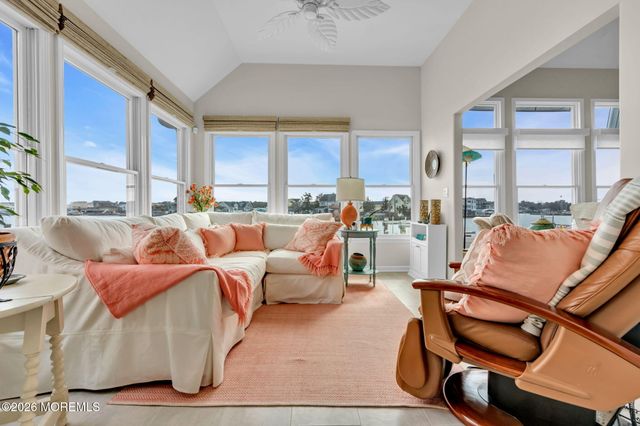 706 Fairview Lane, Forked River, NJ 08731