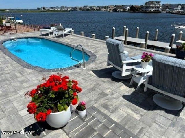 706 Fairview Lane, Forked River, NJ 08731