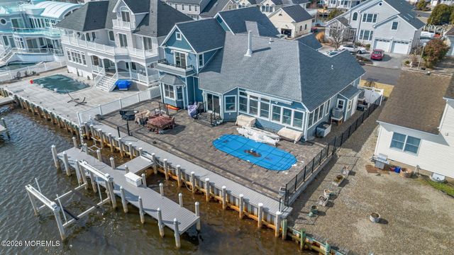 706 Fairview Lane, Forked River, NJ 08731