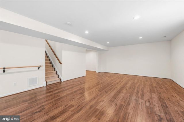 8513 OAKVIEW DR, Manassas, VA 20110