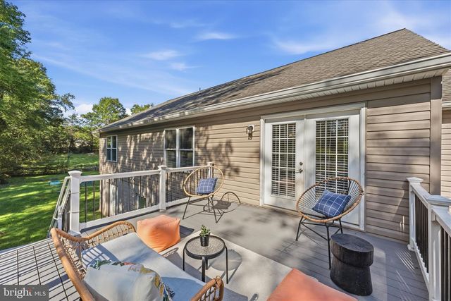 8513 OAKVIEW DR, Manassas, VA 20110