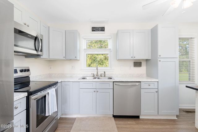 213 Nine Mile Road, Newport, NC 28570