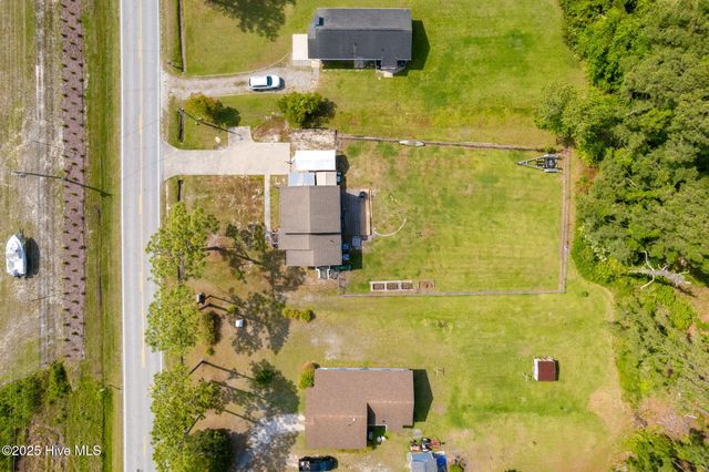 213 Nine Mile Road, Newport, NC 28570