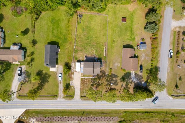 213 Nine Mile Road, Newport, NC 28570