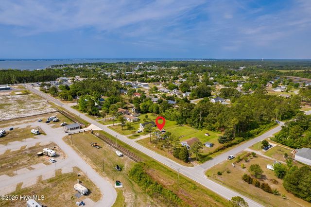 213 Nine Mile Road, Newport, NC 28570