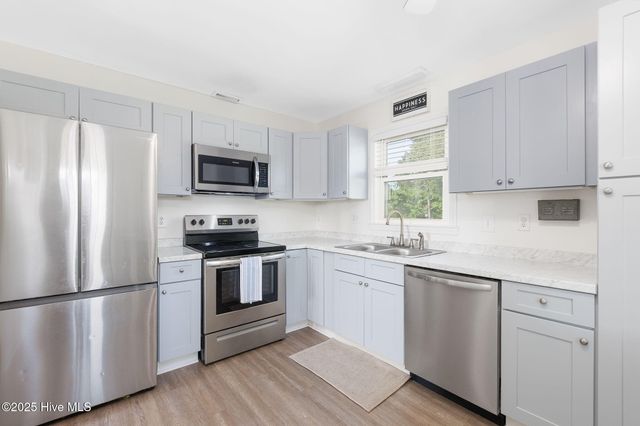 213 Nine Mile Road, Newport, NC 28570