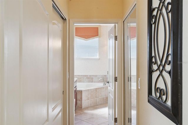 6552 HELMSLEY CIRCLE, Windermere, FL 34786