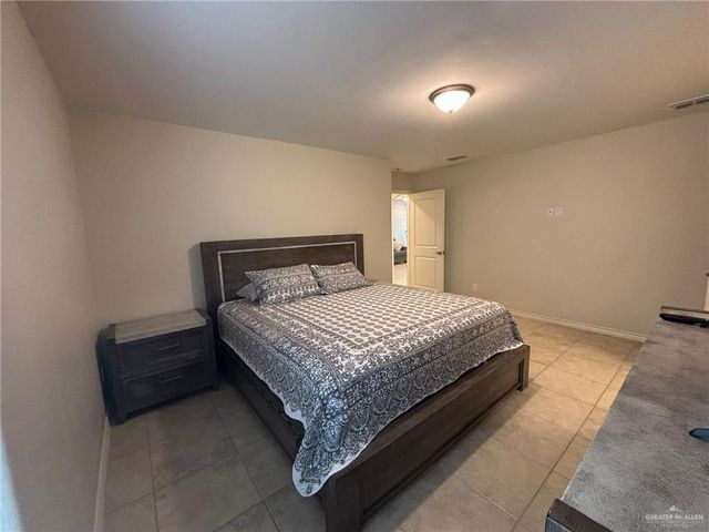 2513 Antelope Canyon Street, Edinburg, TX 78541