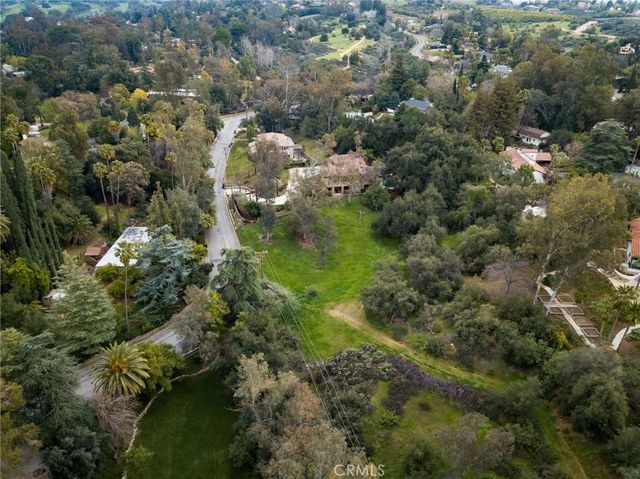 1702 Dwight Street, Redlands, CA 92373