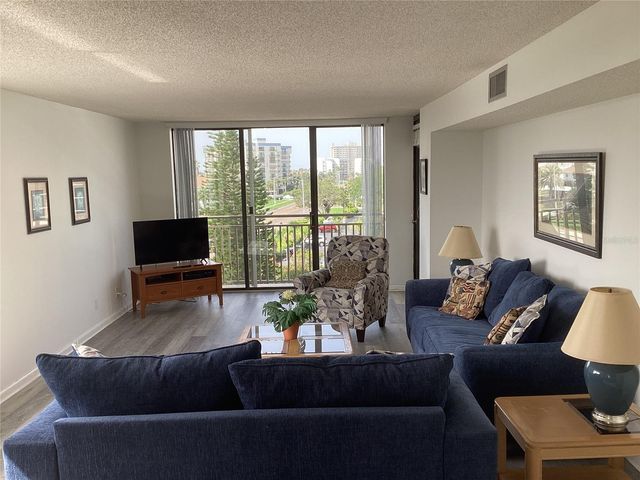 1430 GULF BOULEVARD 404, Clearwater Beach, FL 33767
