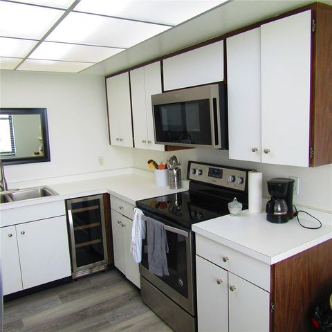 1430 GULF BOULEVARD 404, Clearwater Beach, FL 33767