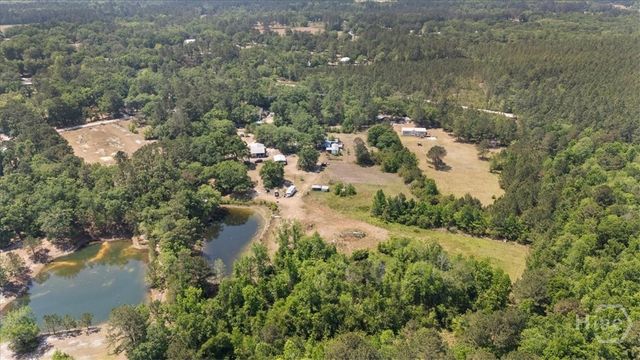 136 Wildwood Church Road, Pembroke, GA 31321