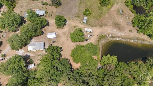 136 Wildwood Church Road, Pembroke, GA 31321