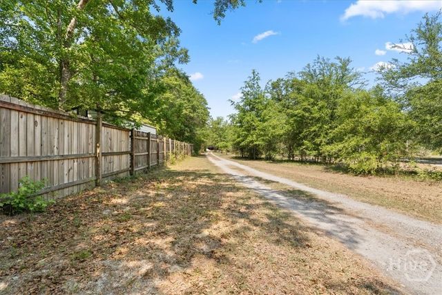 136 Wildwood Church Road, Pembroke, GA 31321
