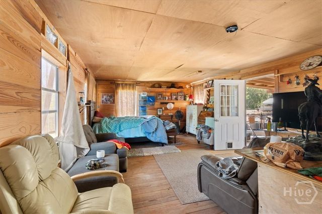 136 Wildwood Church Road, Pembroke, GA 31321
